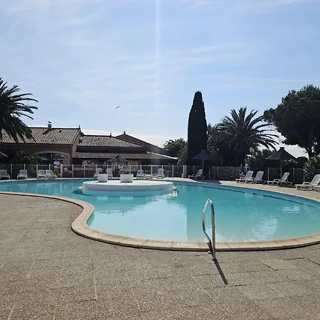 House Of 45 M2 With Garden And Pool In Barcares Vakantiehuis *