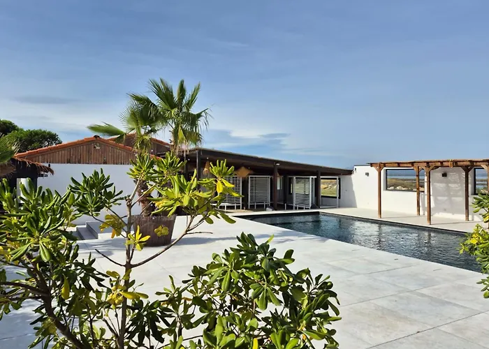 House Of 45 M2 With Garden And Pool In Barcares *